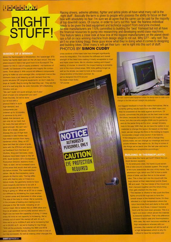 stsmanu001web.jpg