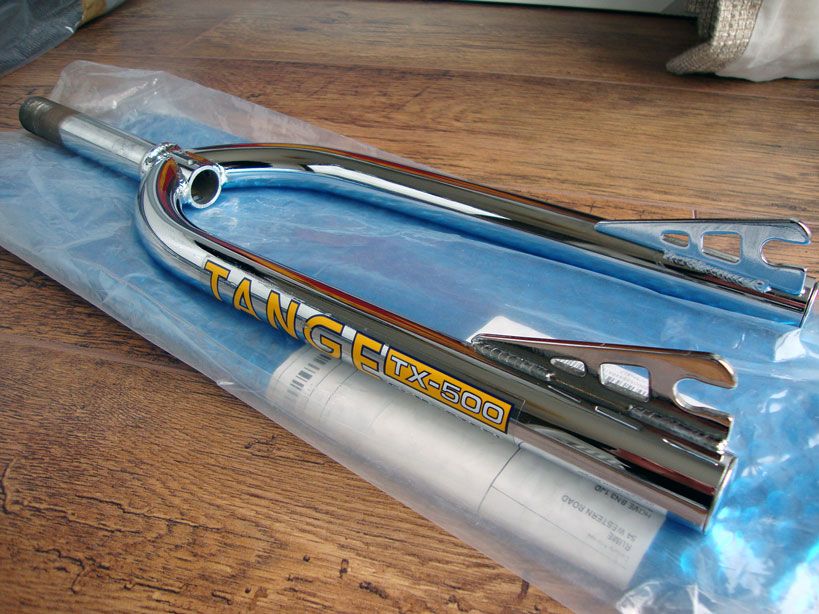tange-tx500-forks01_zpsfcafa7ea.jpg
