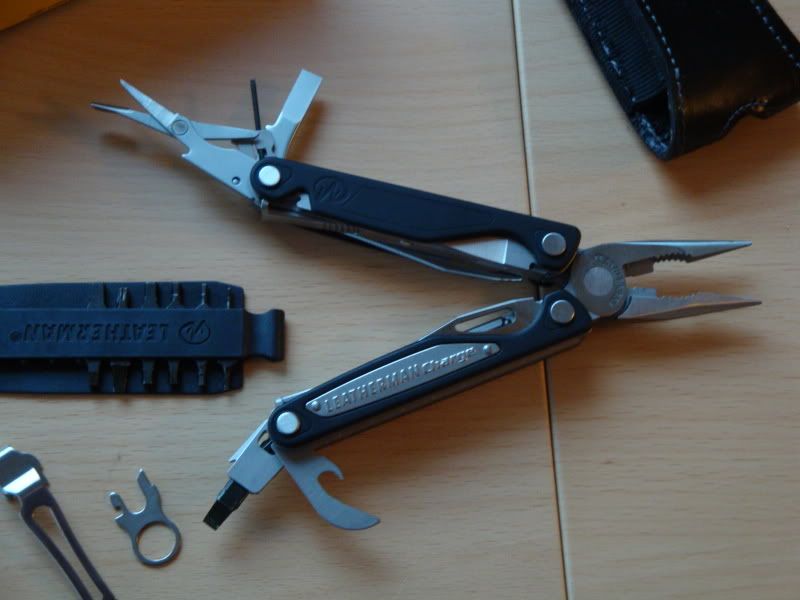 Leatherman004.jpg