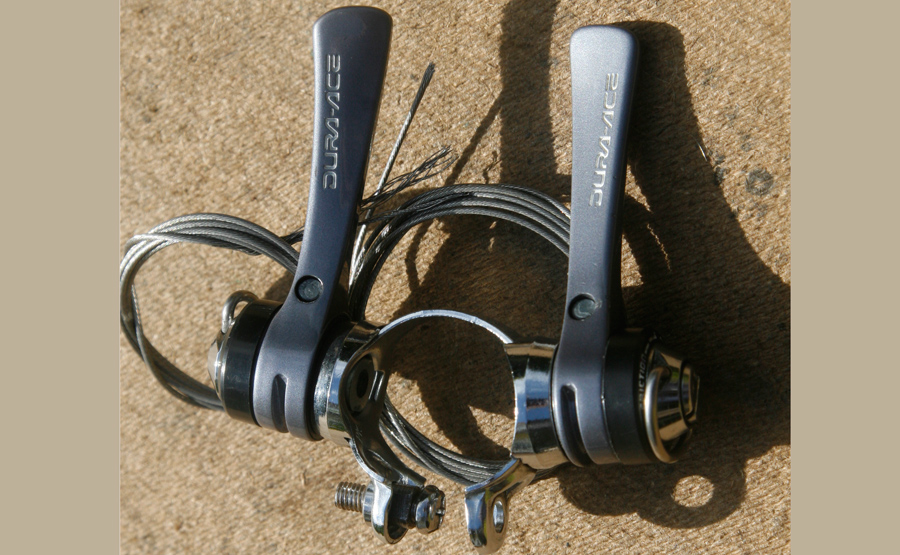 Dura-Ace-7401-7spd-DT-shifters-clip.jpg