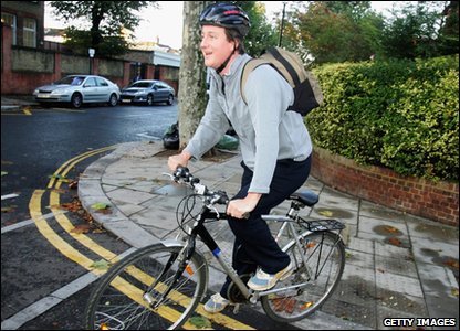 _47832787_cameron_cycle_getty.jpg