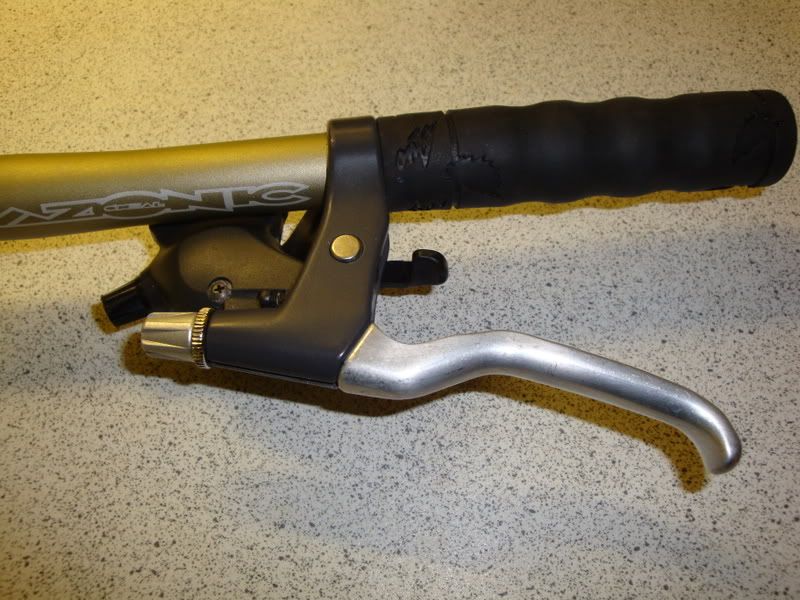 STI009.jpg