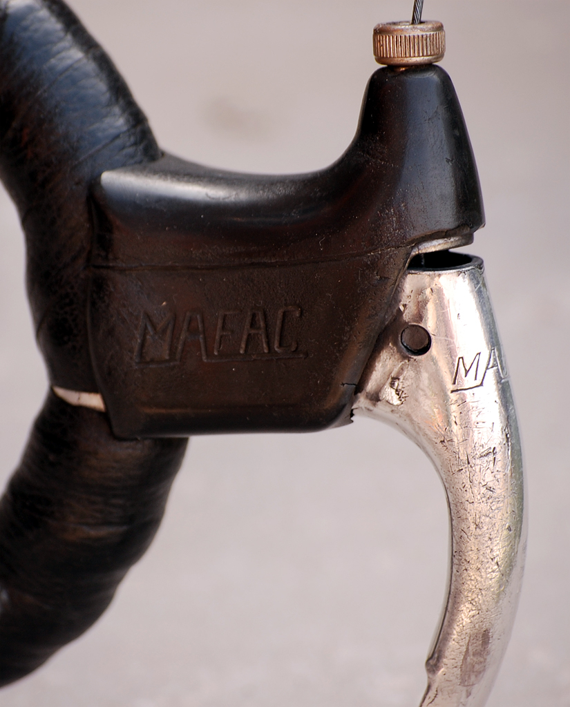 levers2.JPG