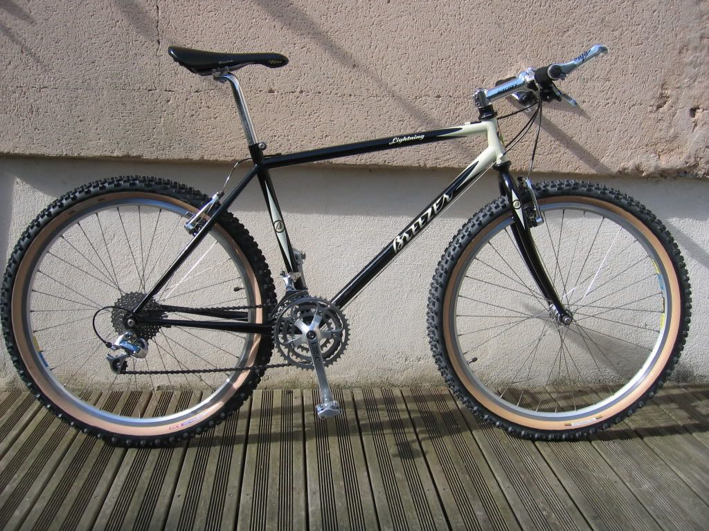 breezerlightning96020.jpg
