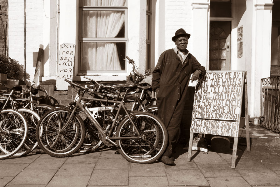 10_sam-the-wheels-eg-web.jpg