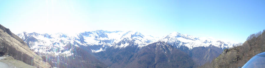 french_pyrenees_by_kharnthebetrayer-d3cobtw.jpg