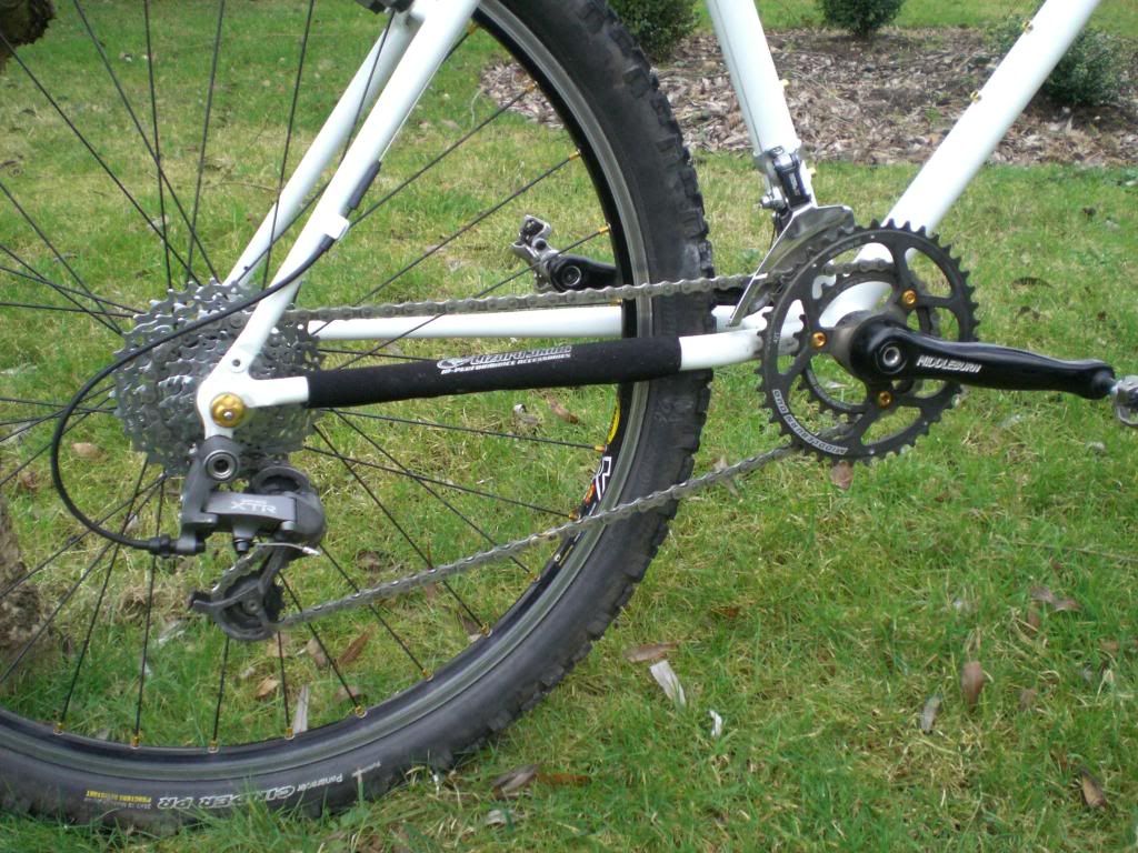 brandscortinacatsgrandbornandbikes097.jpg