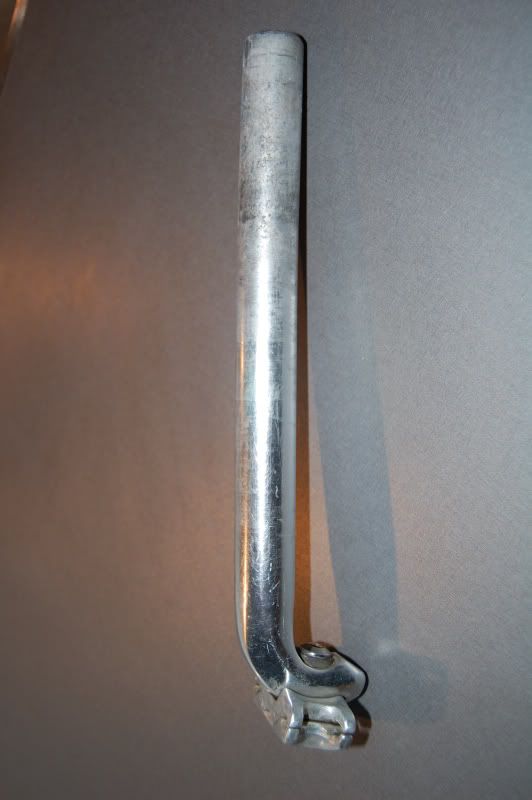 Seatpost_98.jpg