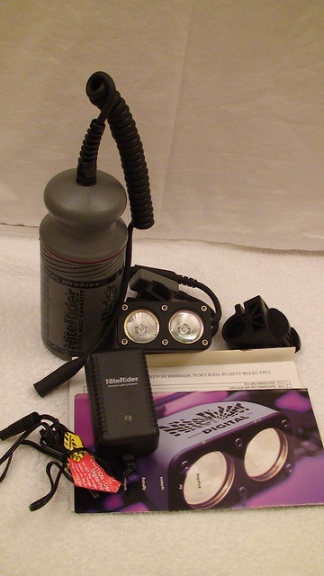 2992726373_f572eb94ee_z.jpg