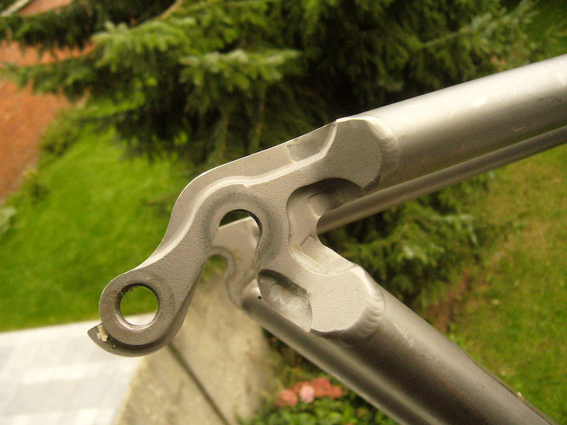 p4pb7000467.jpg