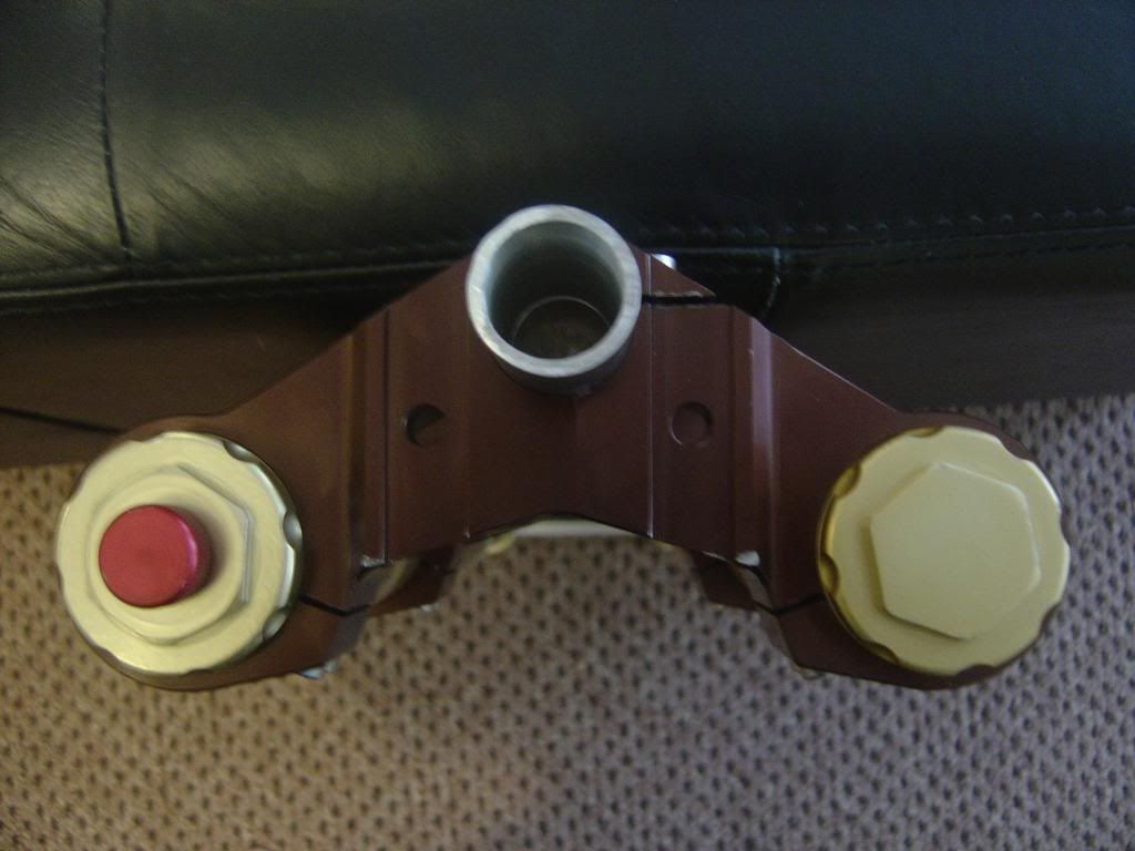 s813_zpsfac450f7.jpg