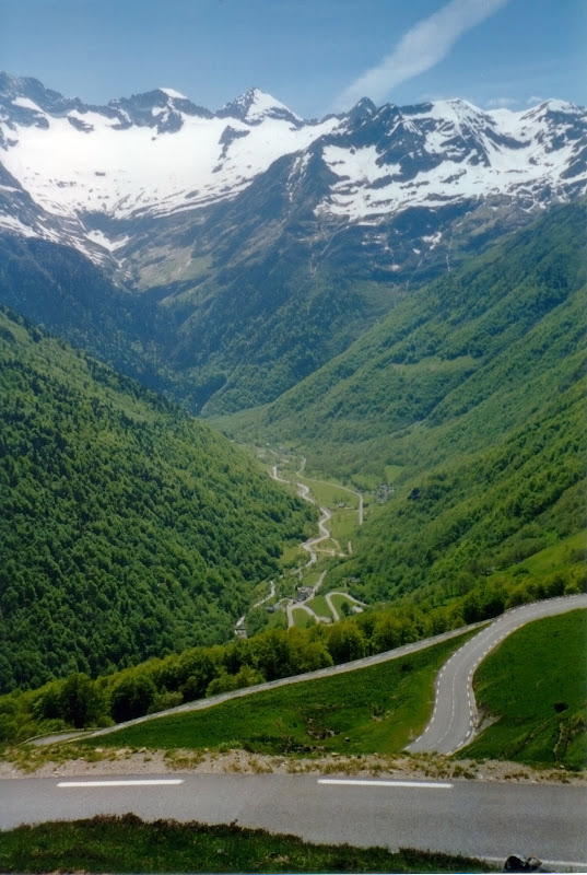 Twisty%20road.jpg