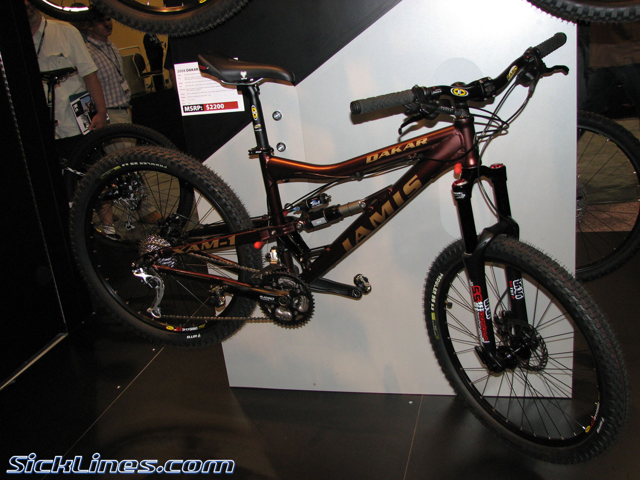 2008_Jamis_Interbike04.jpg