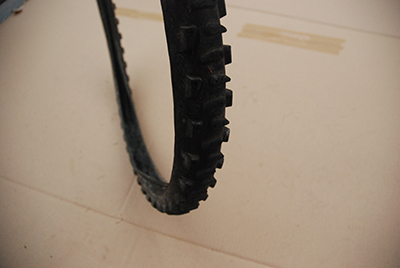 tyre_IRC_mud_03.JPG