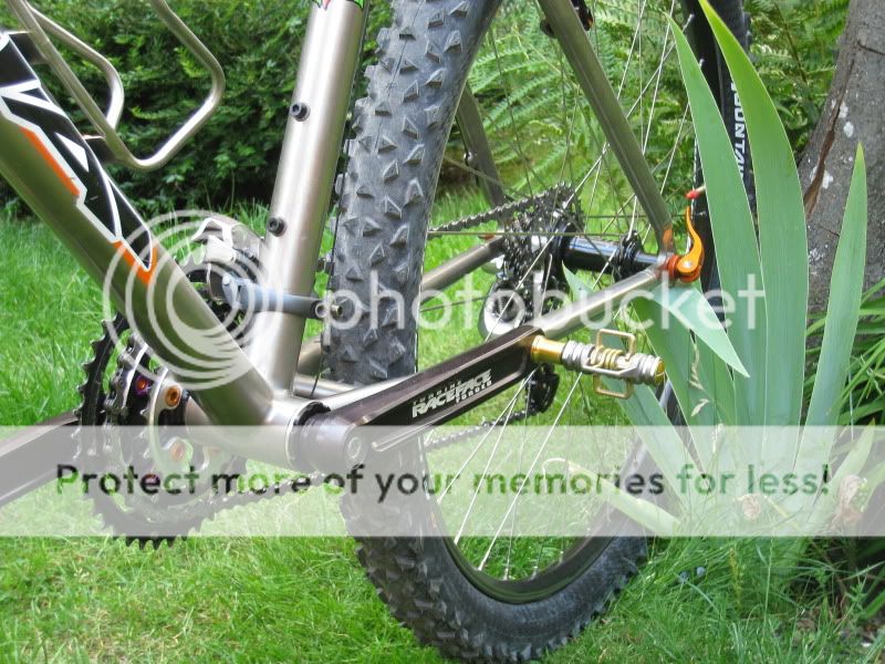 KKLightweight013a.jpg