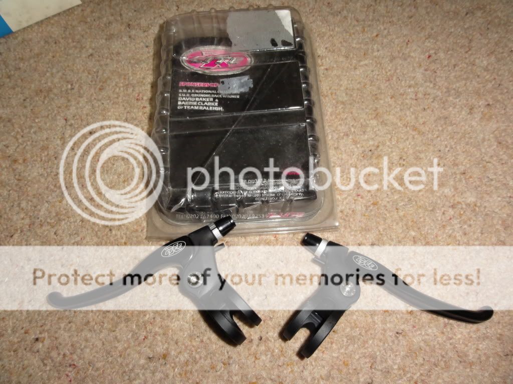 Bikestuff007.jpg