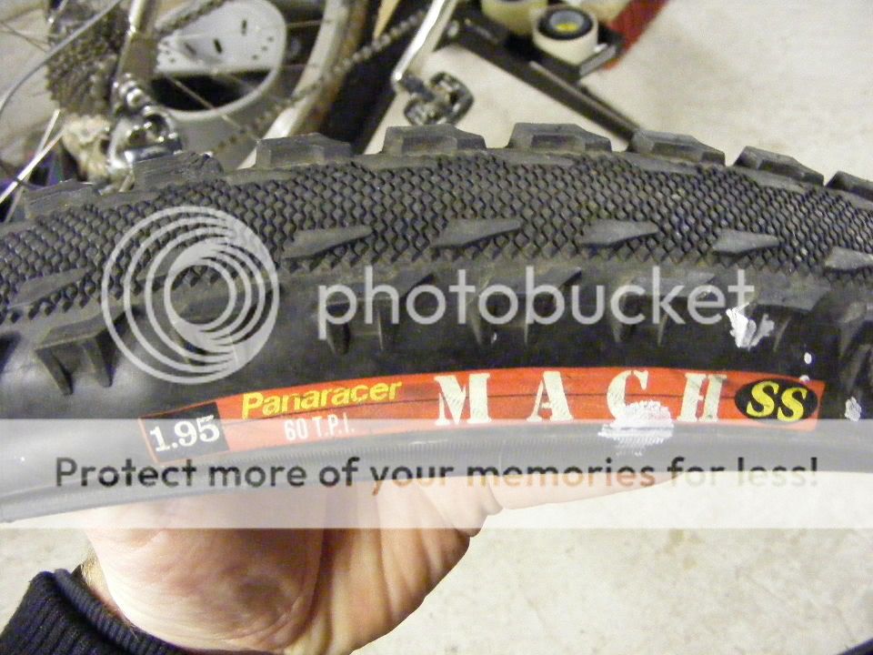 2010_0929salefor0049.jpg