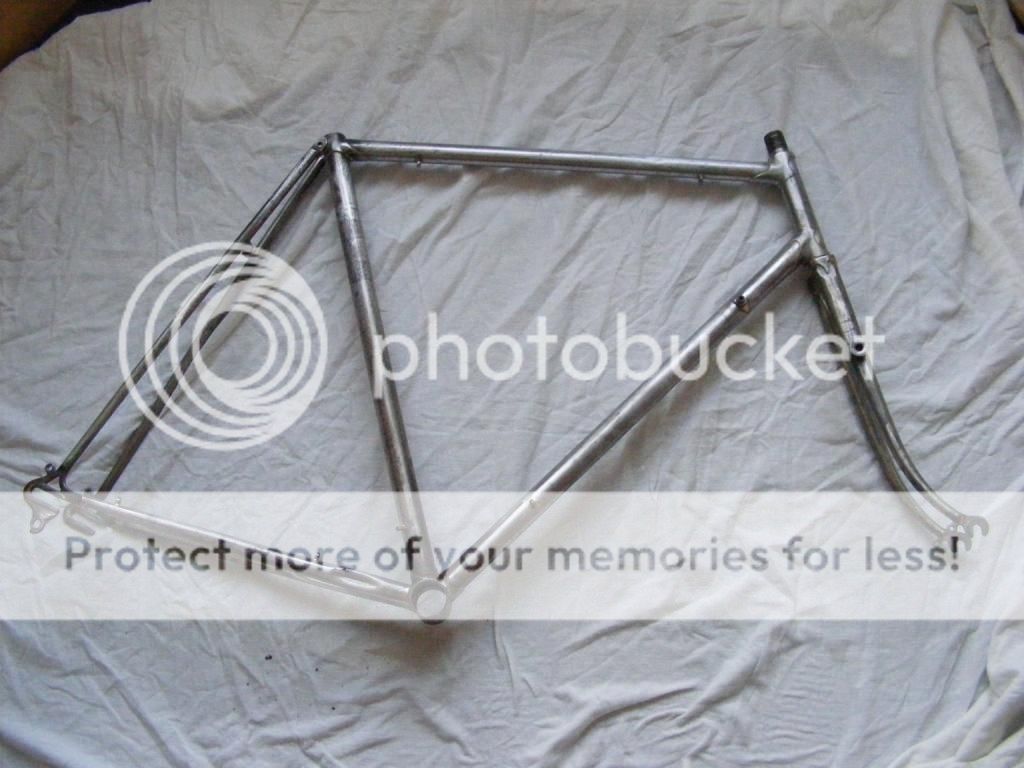 Cinelli%20no%204_zpsoslkzvjd.jpg