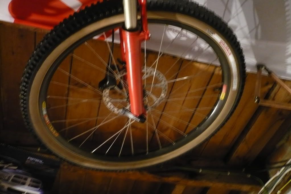 tyres005.jpg