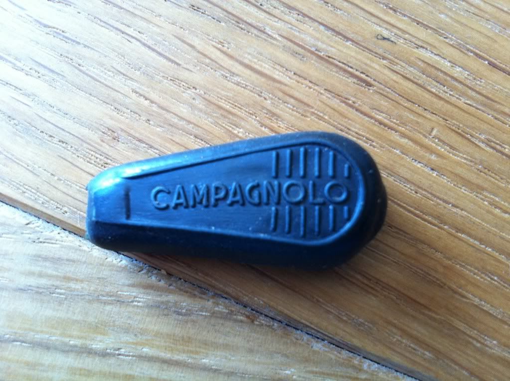 Campagthumbshiftergrip.jpg