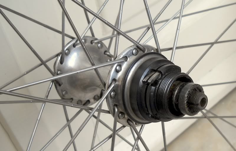 Backwheel03.jpg