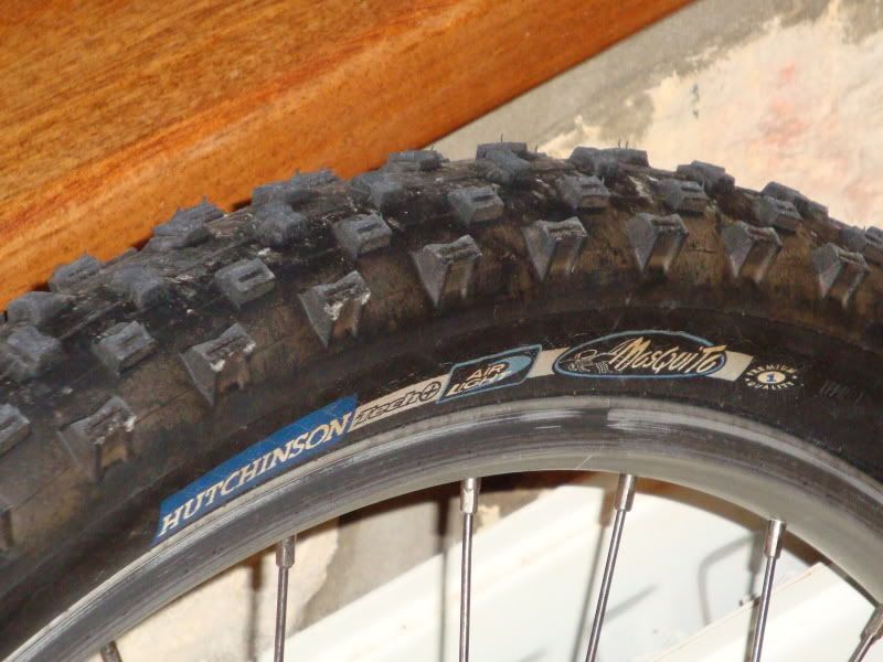TyresHutch006.jpg
