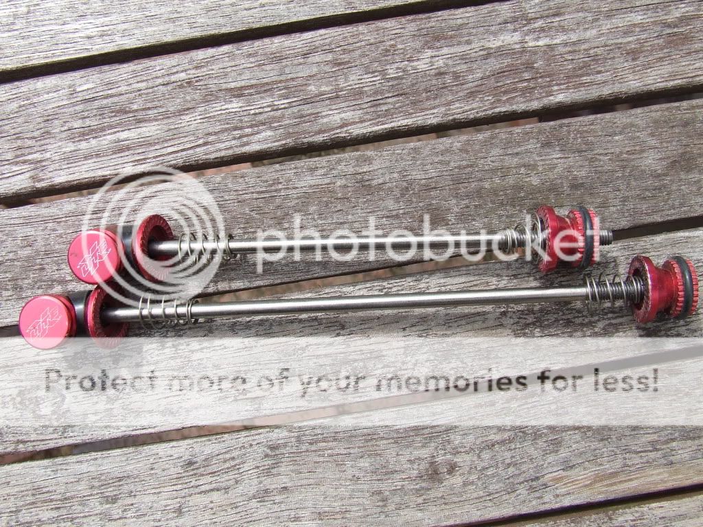 Jamesbikestuff16thMay11010-1.jpg