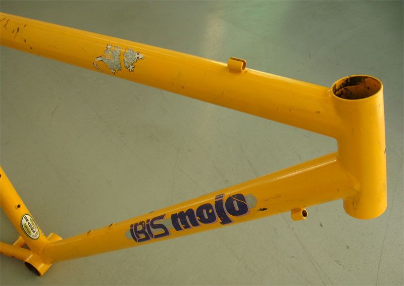 mojobareframeimage05.jpg