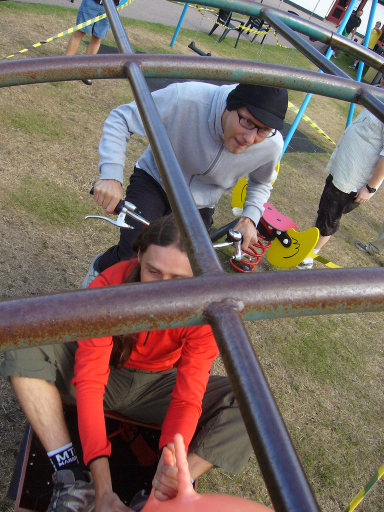3903421131_95a195eb9b_b.jpg