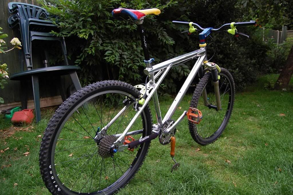 Zoesbike1.jpg