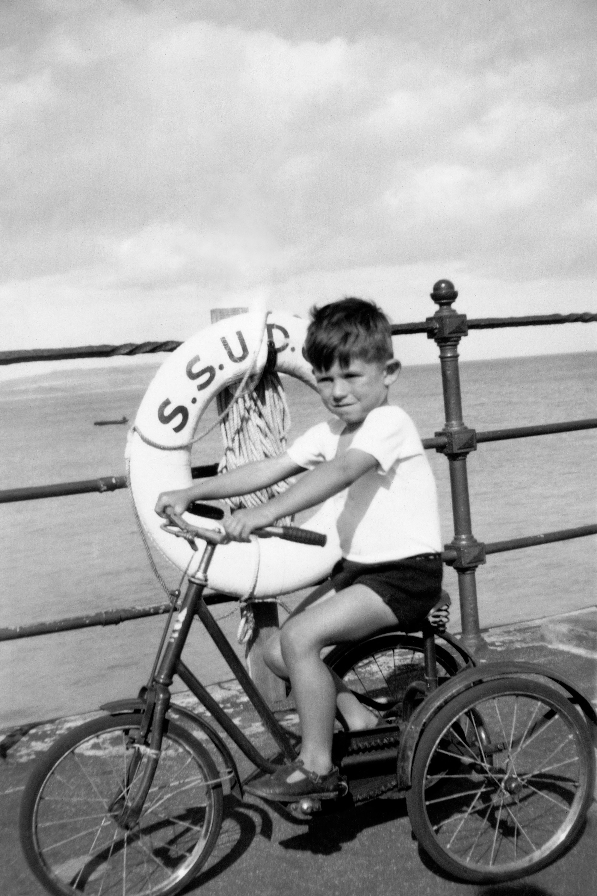 01a1947bike.jpg