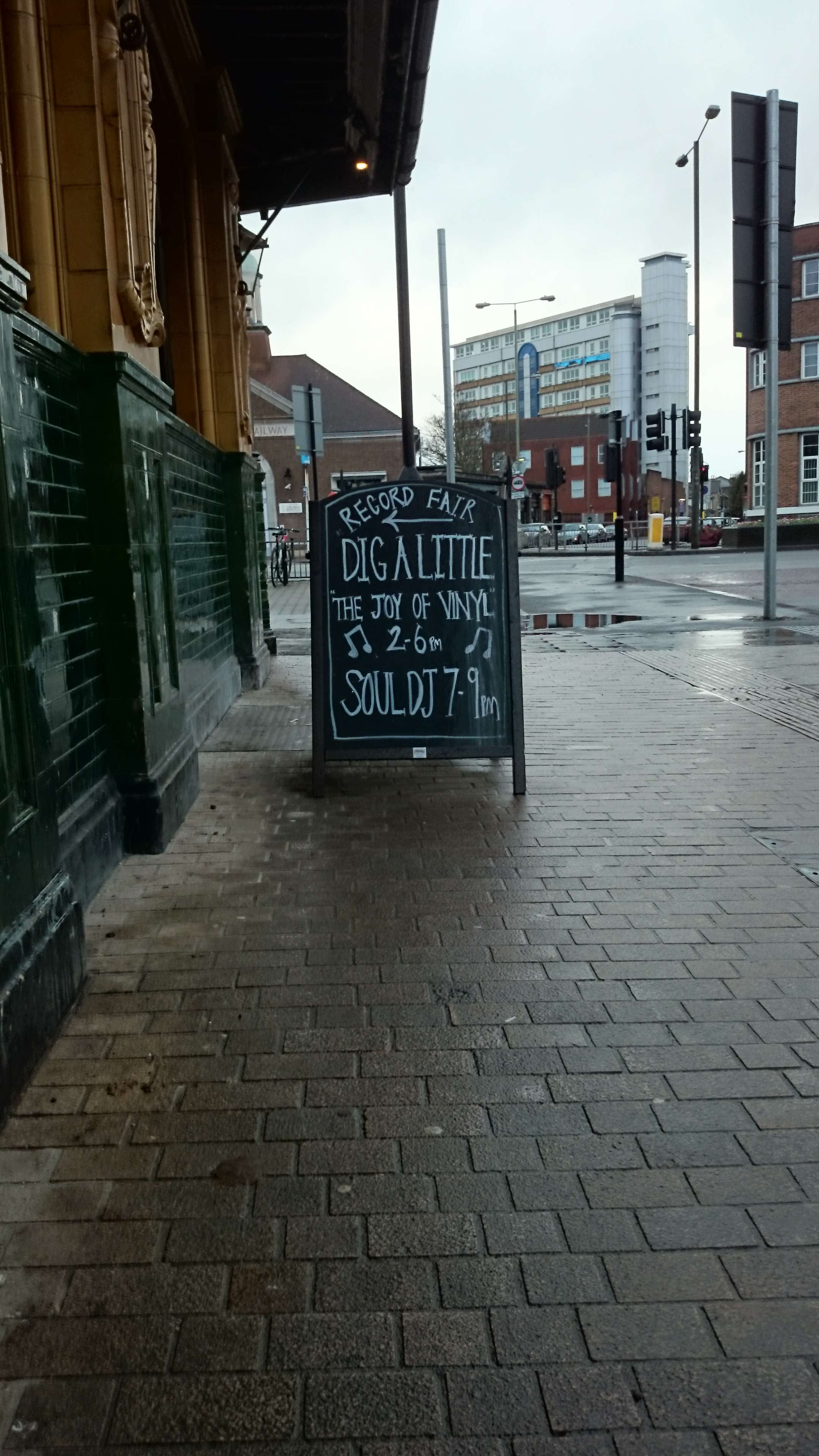 dsJmBf.jpg