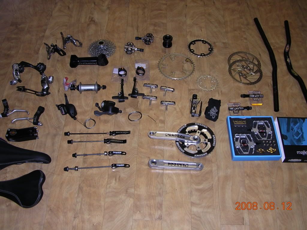 Parts001.jpg