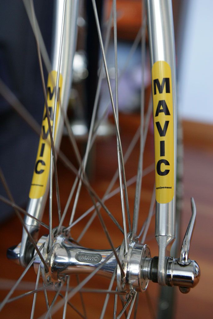 Vitus---Mavic-Hubs_zpspyy3ntqr.jpg