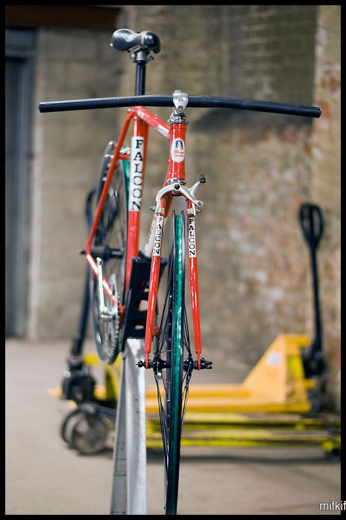 Falcon-fixie-04.jpg