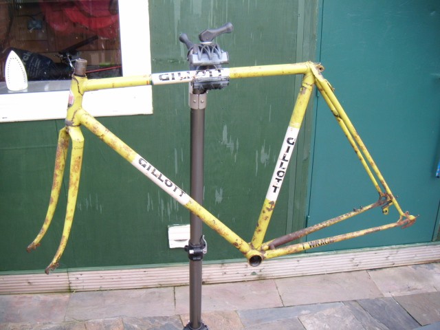 7Er9nzv.jpg