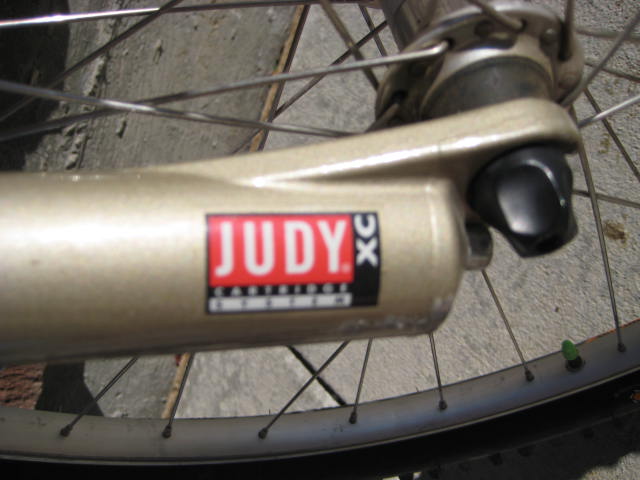 Easton07.jpg