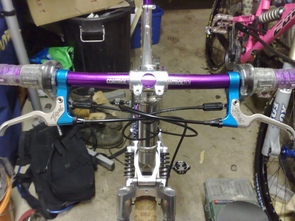 19112007277.jpg