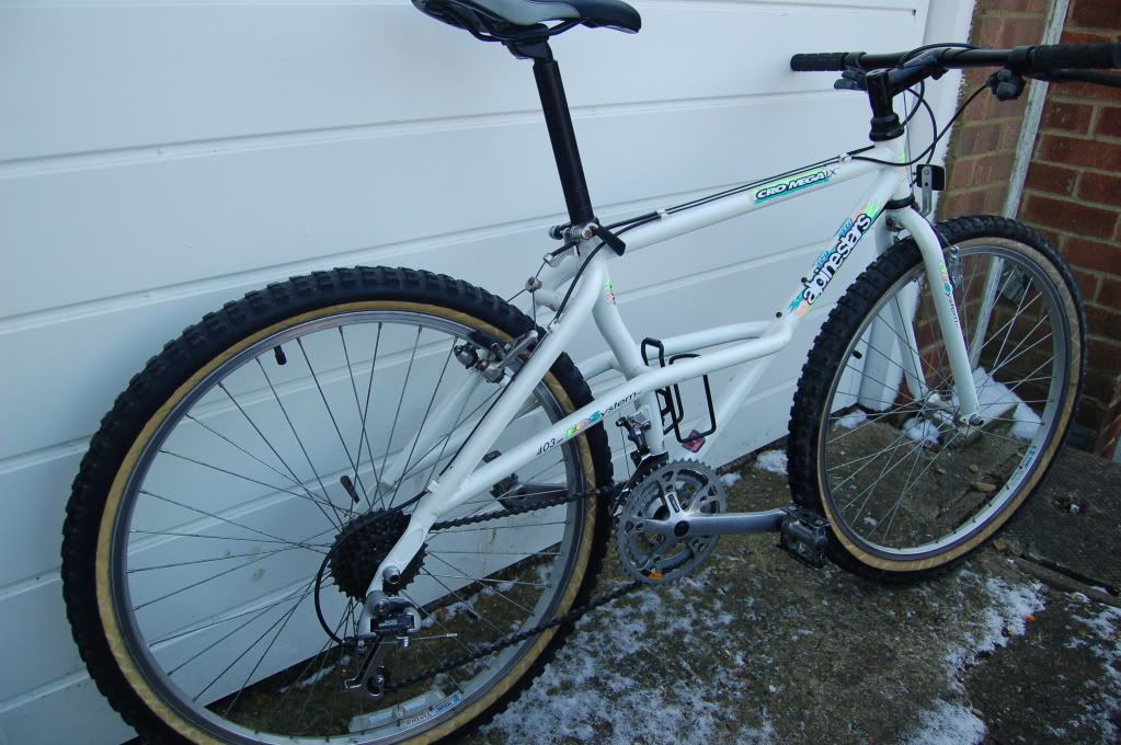 92CroMega_LX010.jpg
