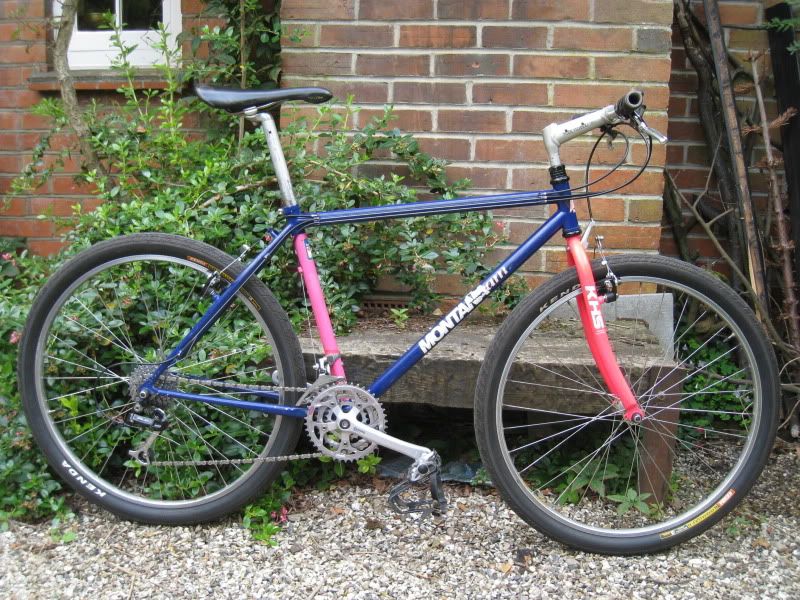 Bikes001.jpg