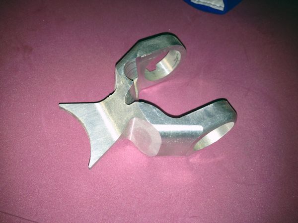 GT-swing-arm_zpsbdd7a1e5.jpg