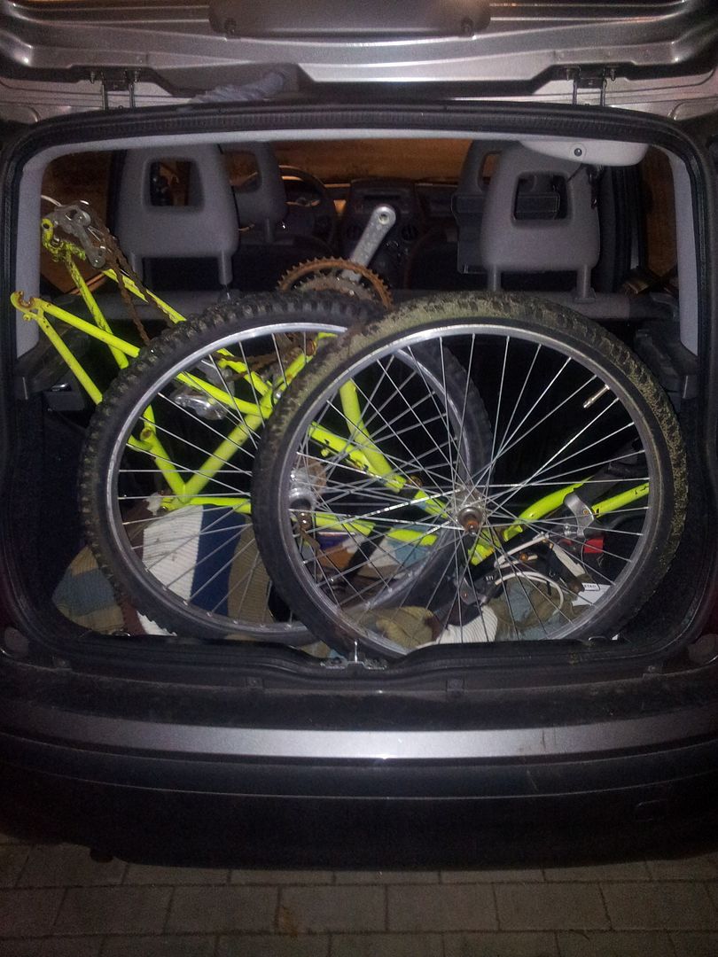20140216_221444_zpsb8edc20a.jpg