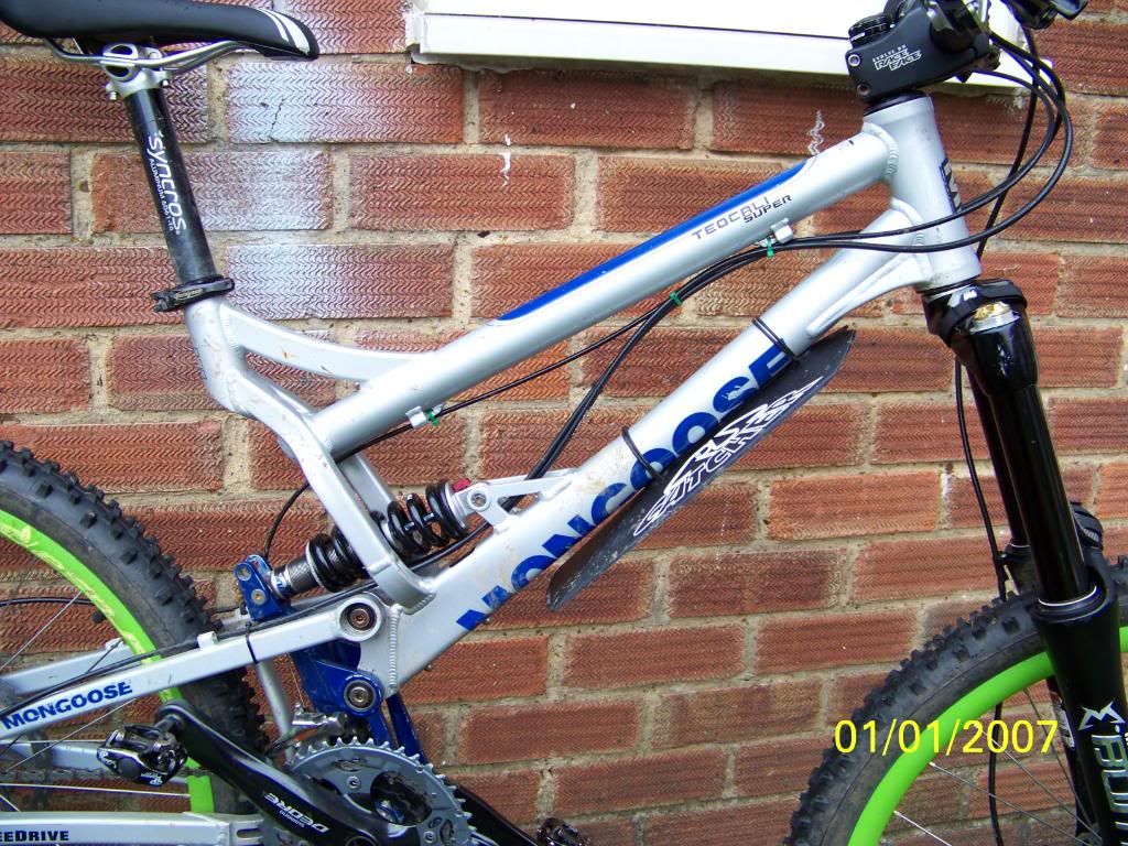 bikeparts049.jpg