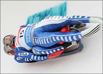 _40988716_luge.jpg