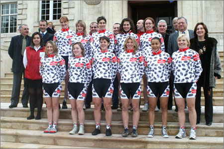 varda-mar06-team.jpg