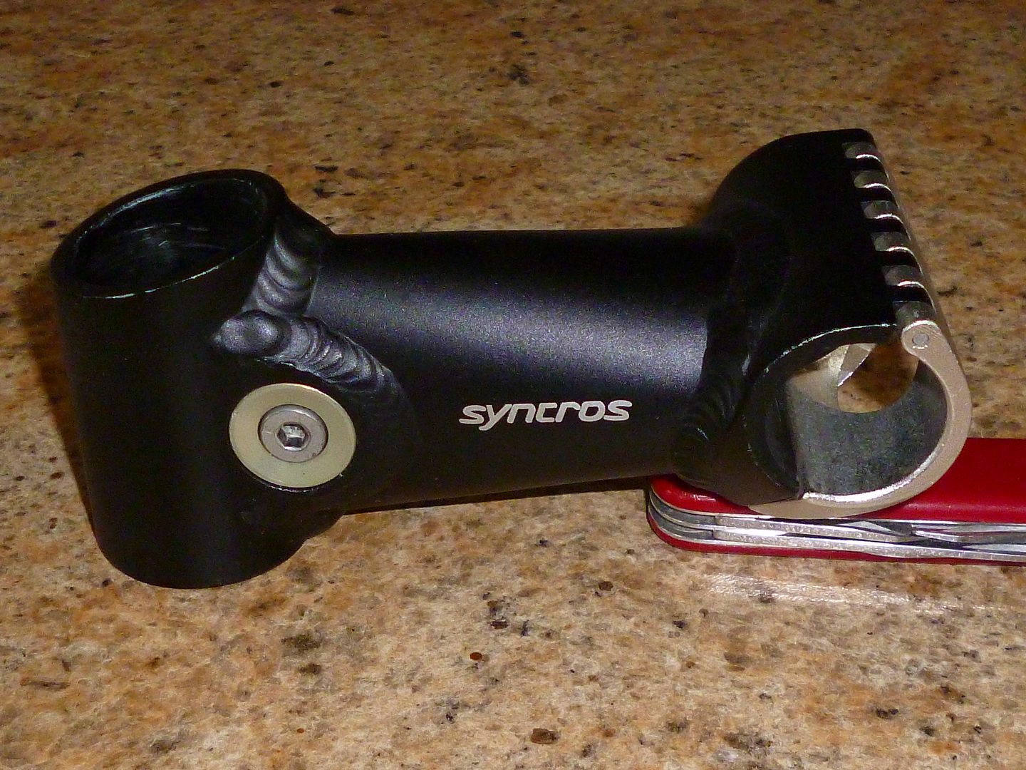 Syncros001-5_zpsaeb63606.jpg