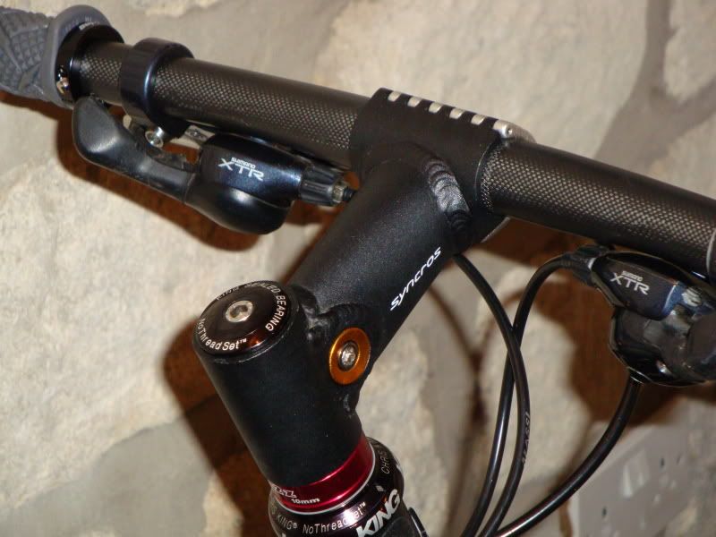 Syncros005.jpg