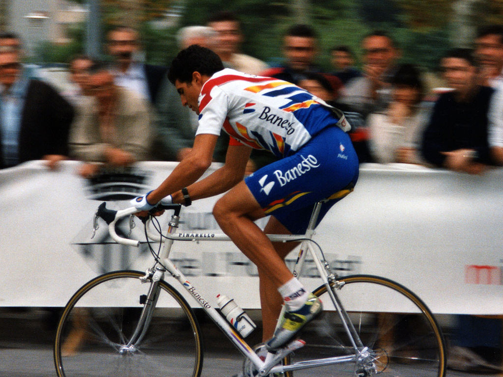1024px-Miguel_Indurain_%28cropped%29.jpg